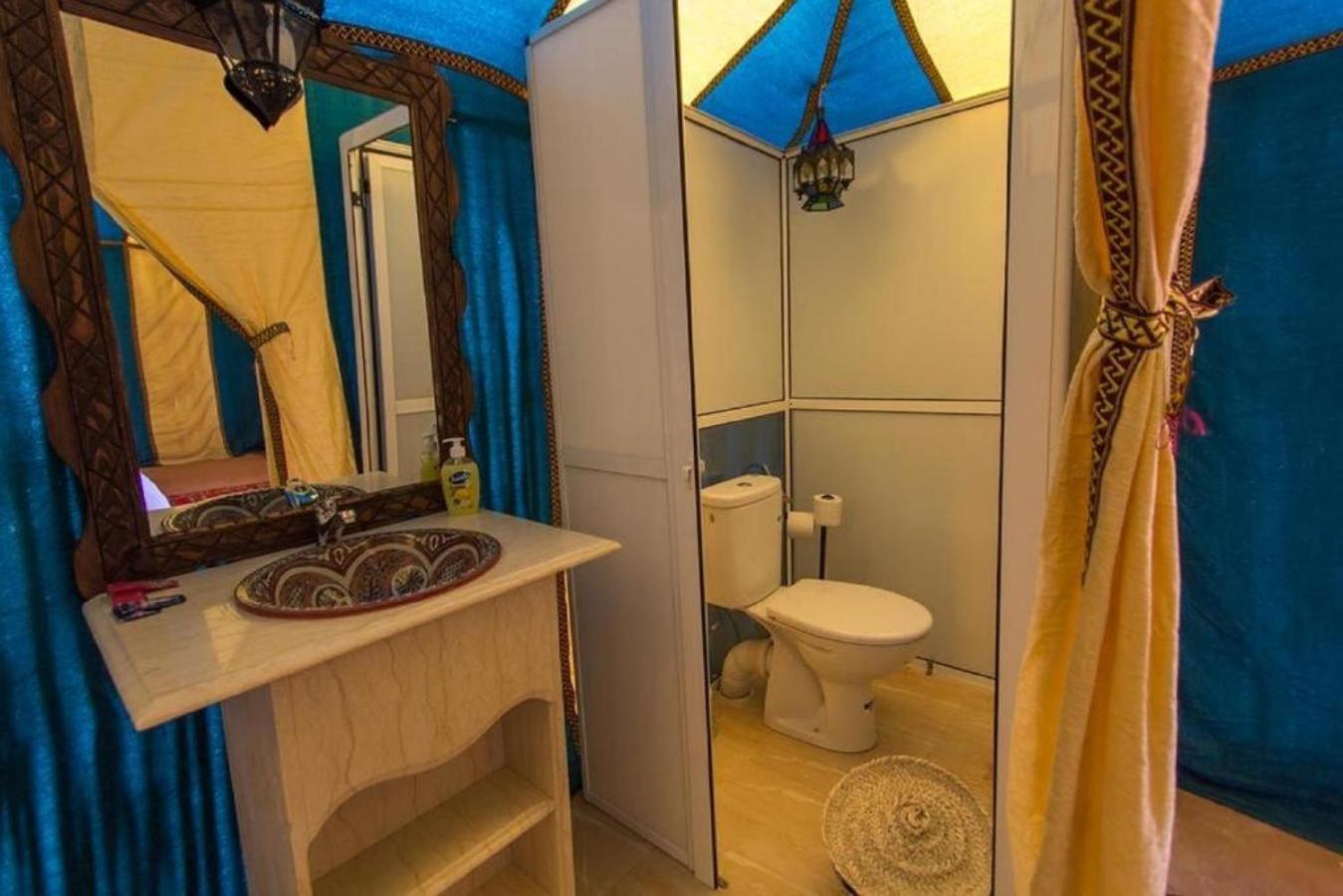Готель Sahara Elegance Camp Мерзуга Екстер'єр фото