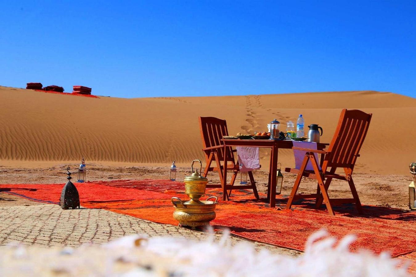Готель Sahara Elegance Camp Мерзуга Екстер'єр фото
