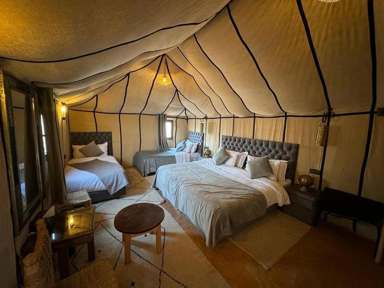 Готель Sahara Elegance Camp Мерзуга Екстер'єр фото